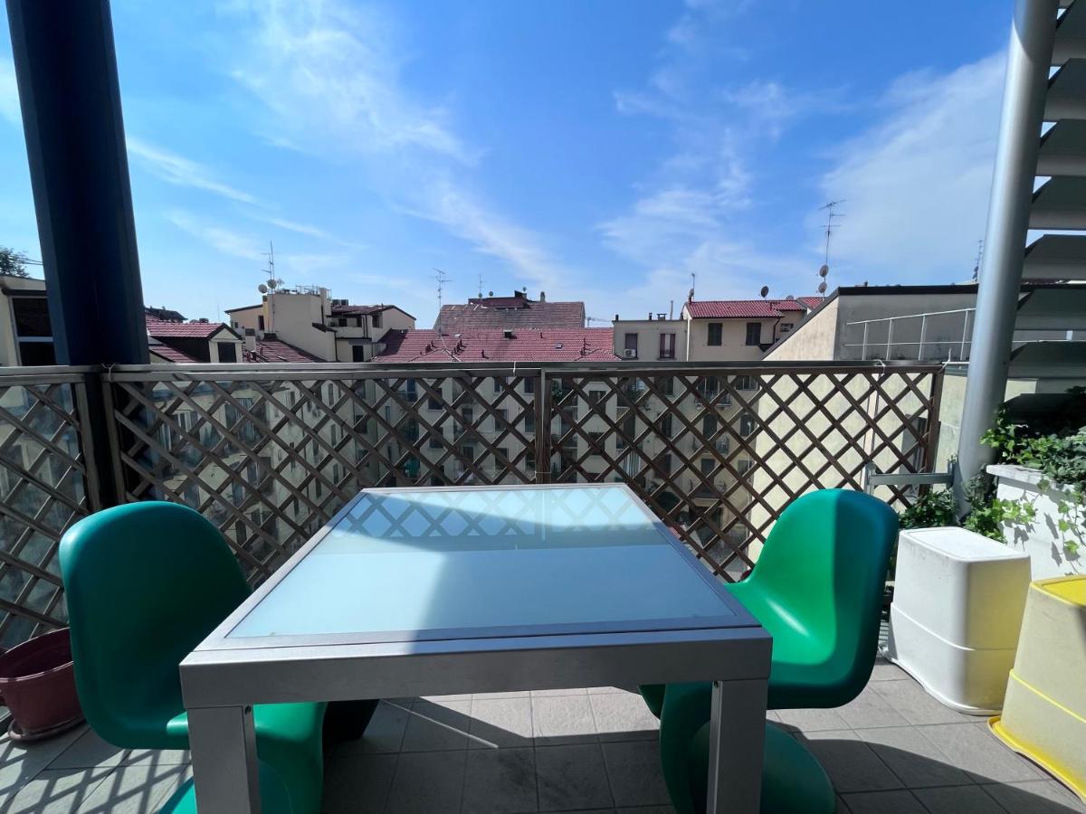 Villa Fenix Milano Milão Exterior foto